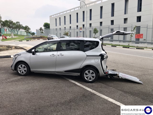 Toyota Sienta Welcab